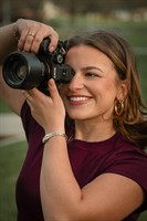 MidMoon Media -