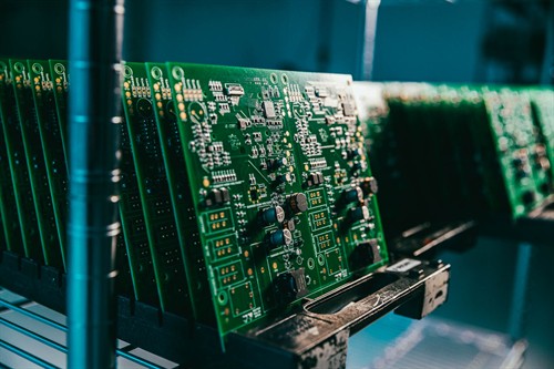 Gallery Image circuit_boards.jpg