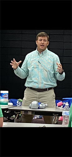 Gallery Image Anthony_Hall-CPR_training-Holtville_Middle_School-pic_2.PNG