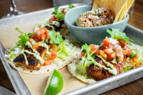 Gallery Image baja_tacos_16.jpg