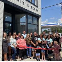 Mimi’s Kitchen celebrates grand opening with ribbon cutting