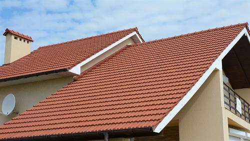 Tile roof construction