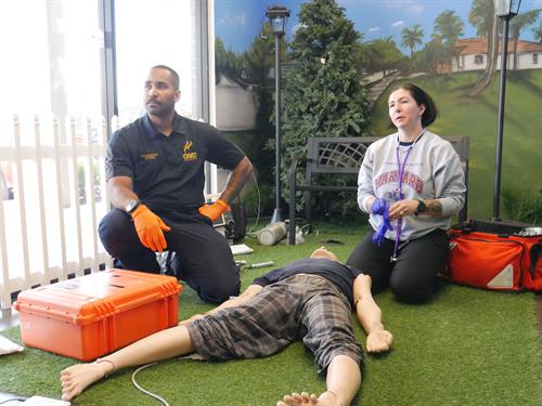 Gallery Image Student_receives_instruction(2).JPG