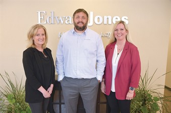 Edward Jones - Whitney M & Ross R
