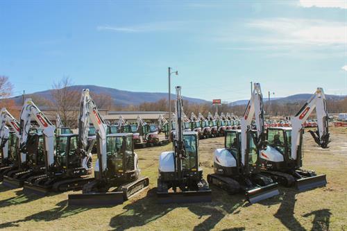 Gallery Image bobcat-large-lineup-excavators-loaders.jpg