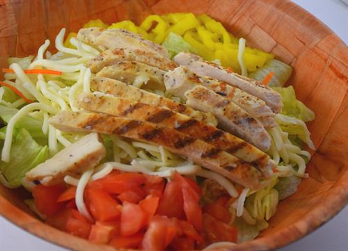 Gallery Image Grilled_Chicken_Salad.jpg