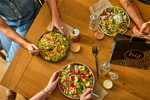 Gallery Image hg_salad_hangout.png