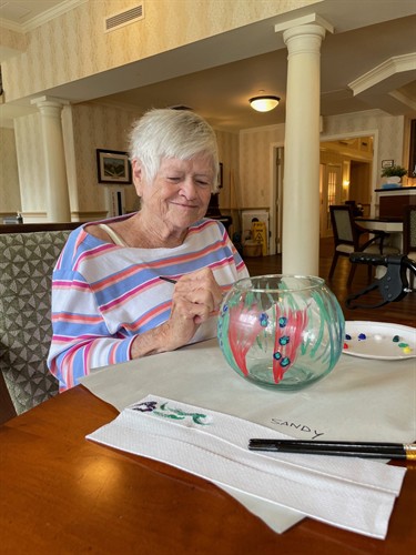 Gallery Image Grandma_Vase_Project.jpg