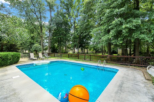 pool