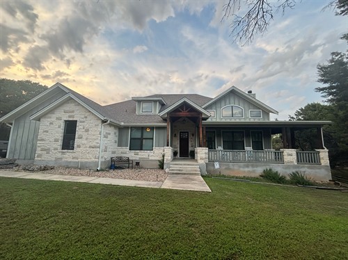 Gallery Image 6af5f971e1a63568eae1433be4f816bd_iNP__Blues_Crews__San_Antonio_TX_78258__Roofing___Gutters.jpg