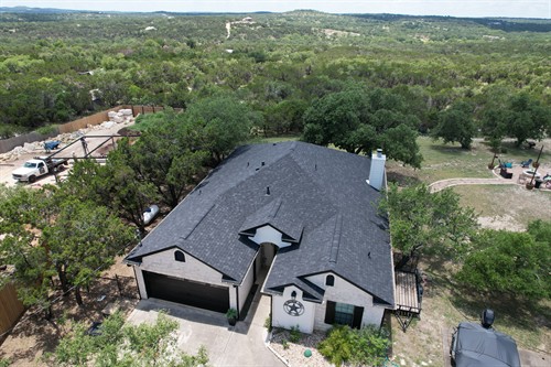 Gallery Image 7b86b730779b3a8714fcb130780d2a46_NyG__Blues_Crews__San_Antonio_TX_78258__Roofing___Gutters.jpg
