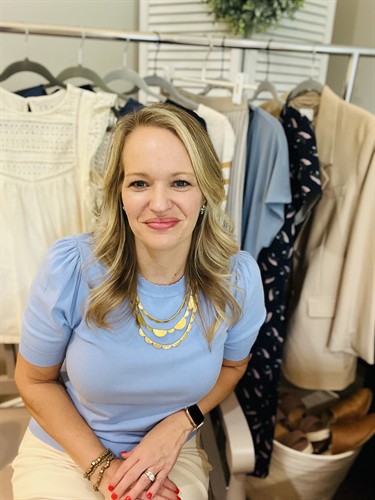 Personal Wardrobe Stylist Laura Longmire