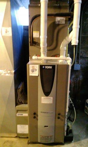 Gallery Image Furnace_Install.jpg
