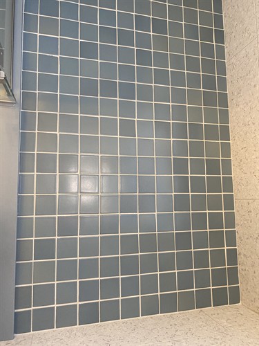 Clean grout