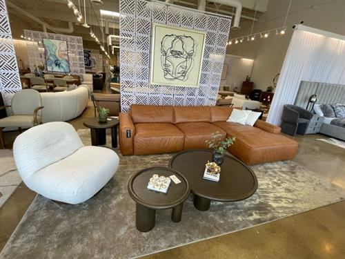 Gallery Image la_furniture_store_fountain_valley_img6.jpeg