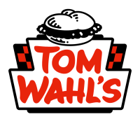 Free Concerts Under the Stars at Tom Wahls