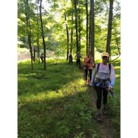 A guided hike through Cliff island