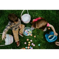 Humphrey Nature Center Egg-Stravaganza