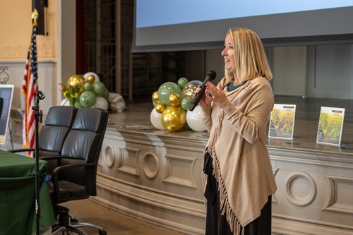 Gallery Image IMG_2569.jpg