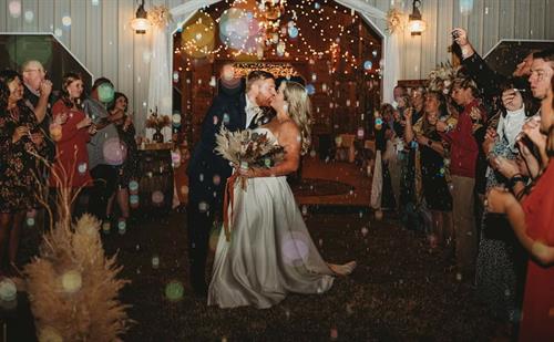 Gallery Image 414839716-920750056341976-7114629601885384166-n_orig.jpg