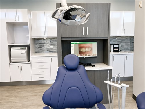 Gallery Image Photo_-_Treatment_Room.jpg