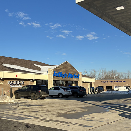 Gallery Image IL_1.jpg