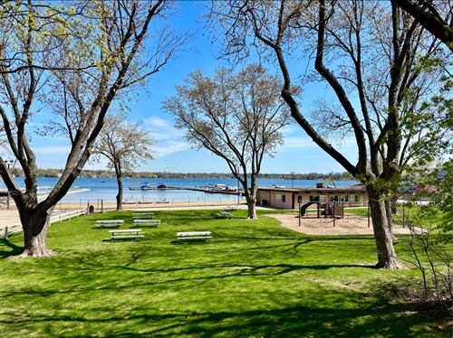 Gallery Image o6.jpg