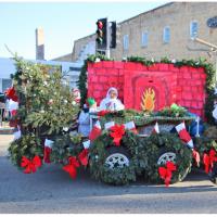 45th Annual Christmas Card Town Parade