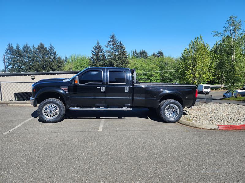 2008 Ford F450 ReadyLift Kit, Fuel Forged Wheels, and Nitto Grappler Tires