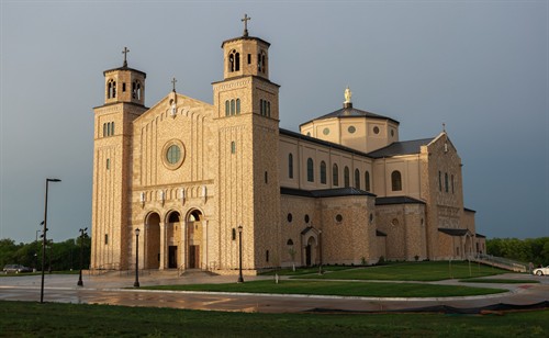 The Immaculata SSPX Church - Religious