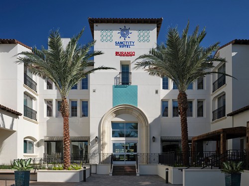 Gallery Image ONTBL_Courtyard_Day_View.JPG