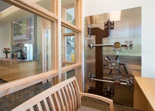 Gallery Image NicoletColby_VaultDoor_web.jpg