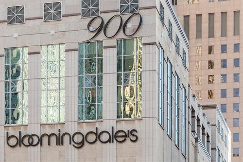 900 N. Michigan Avenue 2 900 N. Michigan Avenue 2