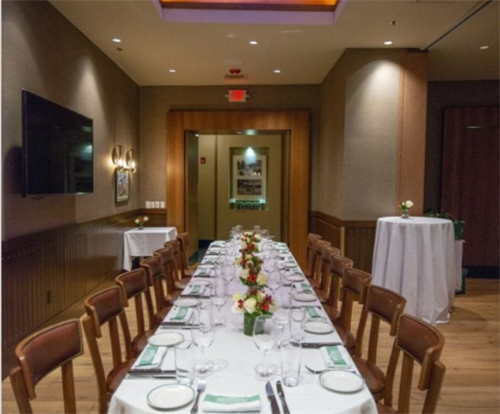 Gallery Image Gallery_-_Steakhouse_in_Boston_Atlantic_Wharf___Smith_and_Wollensky_(7).png