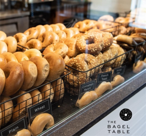 Gallery Image The_Bagel_Table_(atthebageltable)_%E2%80%A2_Instagram_photos_and_videos_(1).png