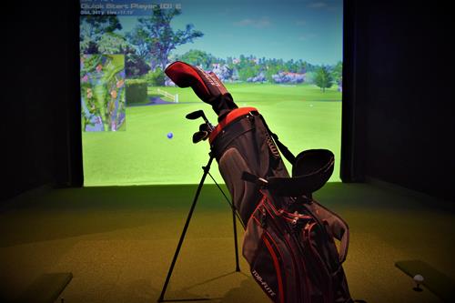 Gallery Image Golf_Simulator(3).JPG
