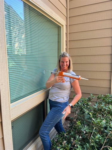 Gallery Image Shannonb_v25_Almond_(3).jpeg