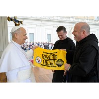 Pope Leo XIV receives Saint Vincent College leaders at the Vatican
