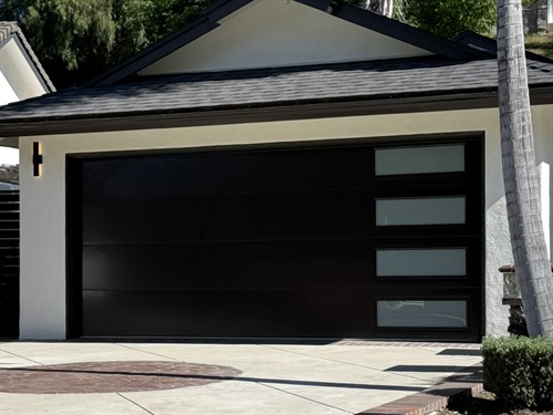 Gallery Image flush-smooth-garage-door-installation.JPEG