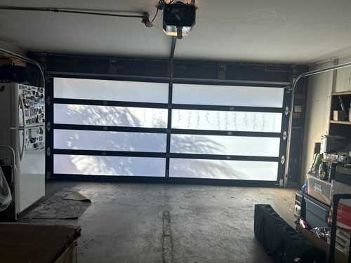 Gallery Image modern-glass-garage-door-interior-paramount-ca.jpeg