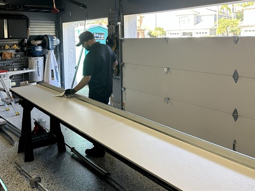 Gallery Image steelback-garage-door-installation-huntington-beach-alliant-garage-door..jpg