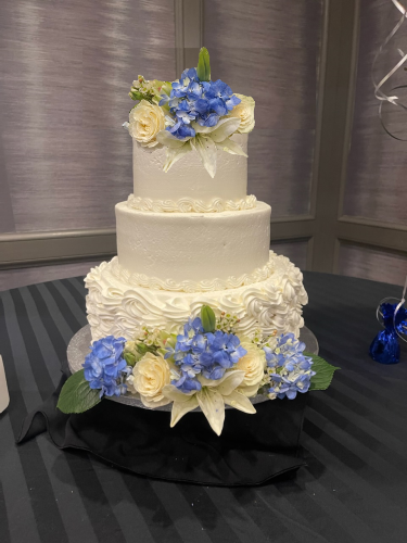 Gallery Image wedding_cake_fixed.png