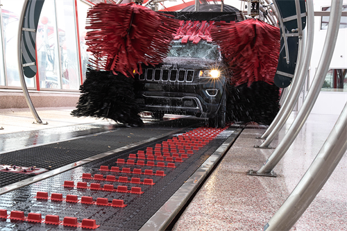 Every wash, every time — consistent, thorough cleaning powered by state-of-the-art equipment.