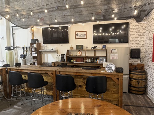 Tasting Room/Bar