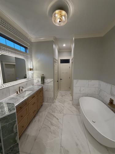 Gallery Image IMG_0213_(1).jpg