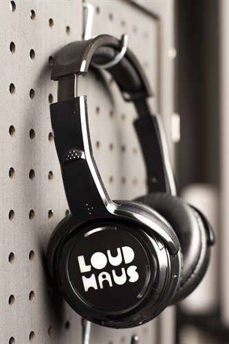 silent disco headphones
