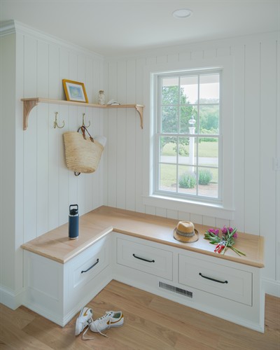Orleans renovation entryway mudroom detail