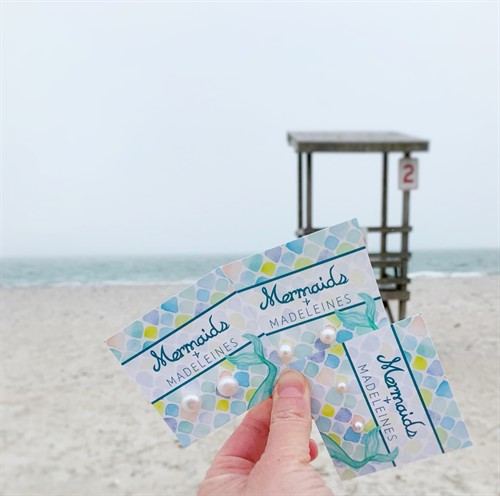 Mermaids + Madeleines Pearl Studs - multi size available
