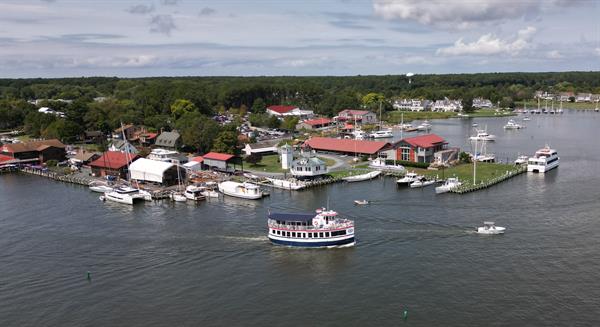 Patriot Cruises in St. Michaels, MD Harbor