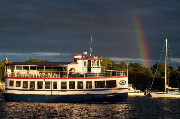 Patriot Cruises runs rain or shine